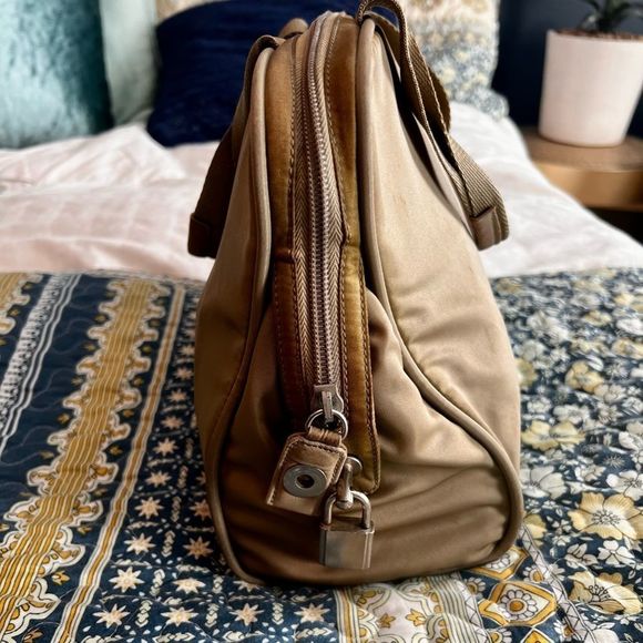 Prada | Tessuto Army Tan Sport Tote Bag Purse with Authentication Card & Key - Picture 8 of 16